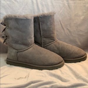 UGG BAILEY BOOTS - GREY
